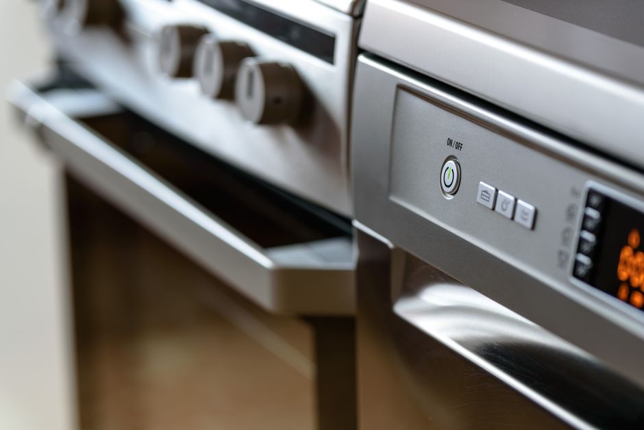 Cuisinière et appareils électroménagers, réparation toutes marques